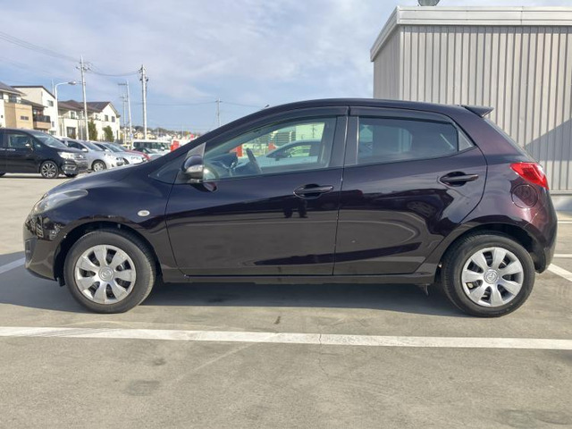 デミオ1.3 13 スカイアクティブ シューティングスター グレイス