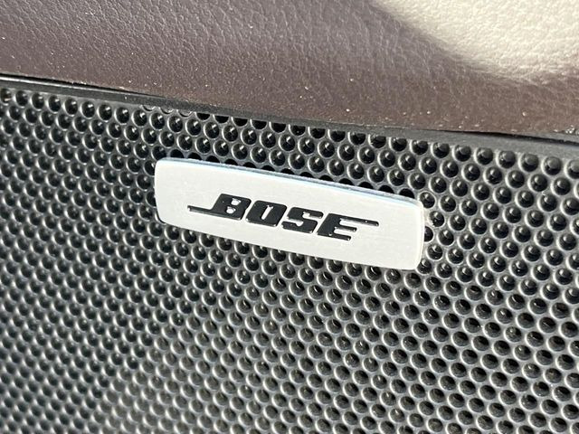 �yBOSE�T�E���h�V�X�e���t�������i�r�z�[���̃i�r�@�\�͂������A���x�ȃ`���[�j���O�\�͂����ڂ���Ă���A�������ȉ��y�����y���݂��������܂���