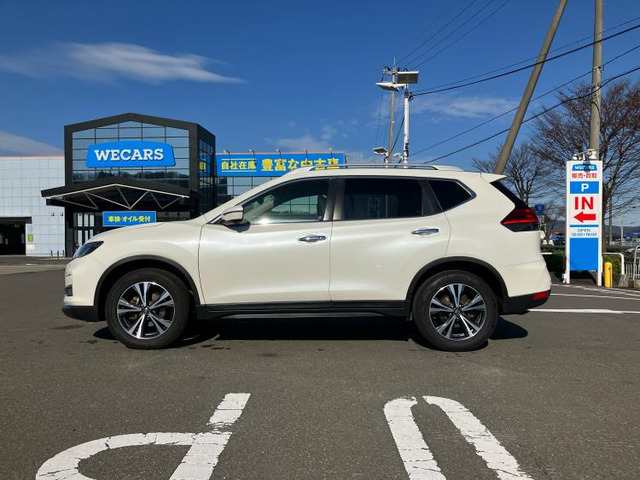 エクストレイル2.0 20Xi 4WD