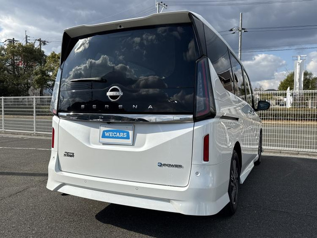 セレナ1.4 e-POWER ハイウェイスターV