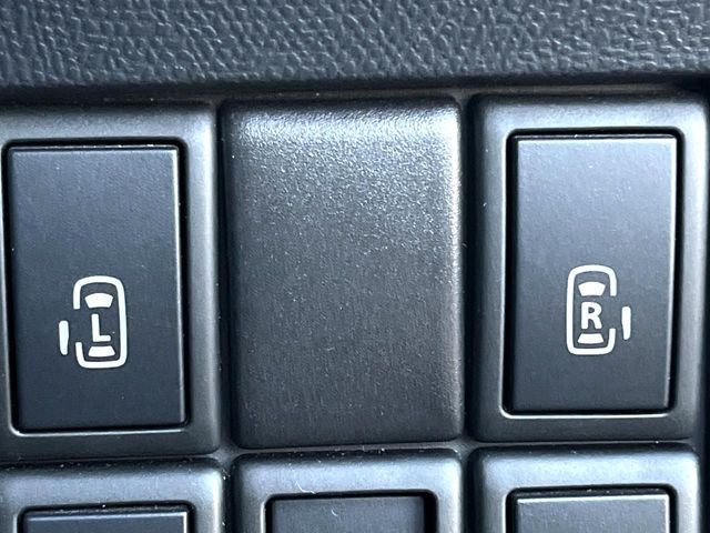 �y�����p���[�X���C�h�h�A�z�X�}�[�g�L�[��^�]�Ȃ̃X�C�b�`�Ō�ȗ����X���C�h�h�A�̊J���\���d��������͂����ăh�A���J����K�v�������A�����Ȃ��q�l�ł��ȒP�ɊJ���߂ł����K�ł���