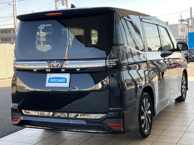 ヴォクシー2.0 S-Z