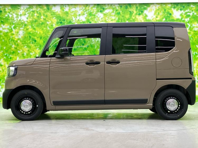 N-BOXジョイ 2トーン