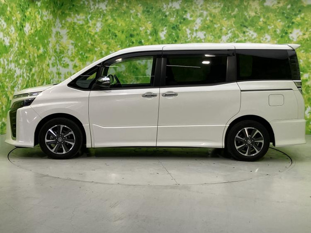 ヴォクシー2.0 ZS 煌II