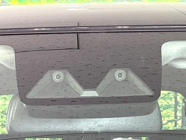 �y�X�}�[�g�A�V�X�g�z���s���ɑO���̎ԗ�����F�����A�Փ˂������Ȏ��͌x��ƃu���[�L�ŏՓˉ���Ɣ�Q�y�����A�V�X�g�B�����S�Ƀh���C�u�����y���݂��������܂��B