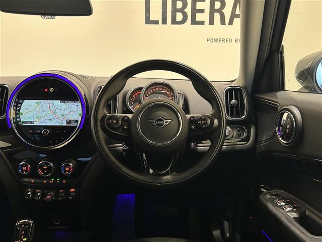 ミニクロスオーバークーパー D