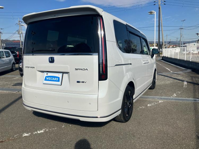 ステップワゴン2.0 e:HEV スパーダ
