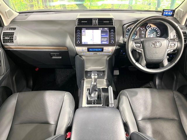 グループ総在庫数約30,000台!!全国の系列店からメーカー・車種問わずご紹介出来るので、あなたにピッタリのお車が見つかるはずです♪まずはお問い合わせ下さい☆