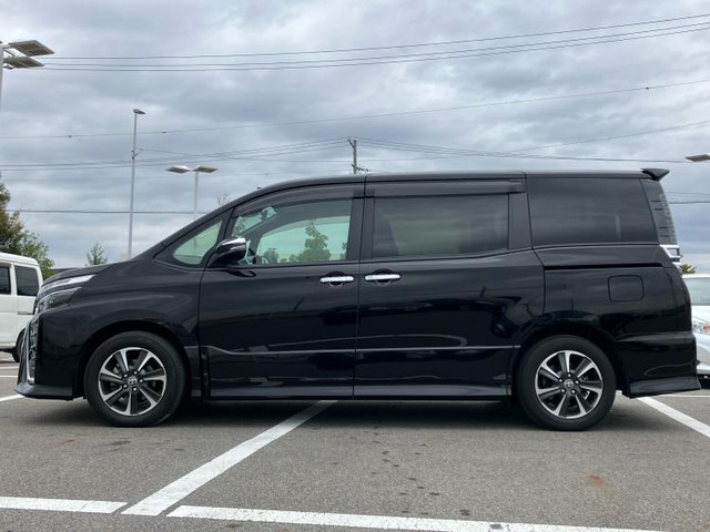 ヴォクシー2.0 ZS 煌III