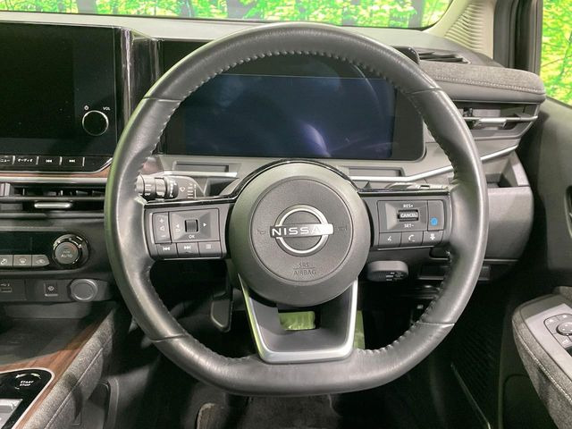 �y�����v�����X�e�A�����O�z�㎿�Ȋv���g�p���邱�ƂŁA��ɂ����������݂ƂĂ��^�]���₷���n���h���ł���