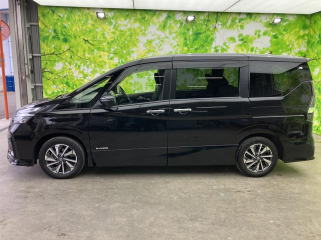 セレナ2.0 ハイウェイスターV