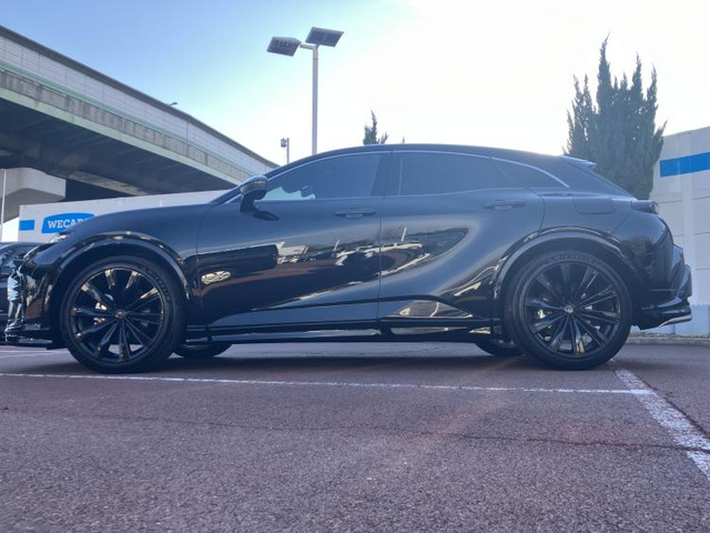 クラウンスポーツ2.5 Z E-Four 4WD