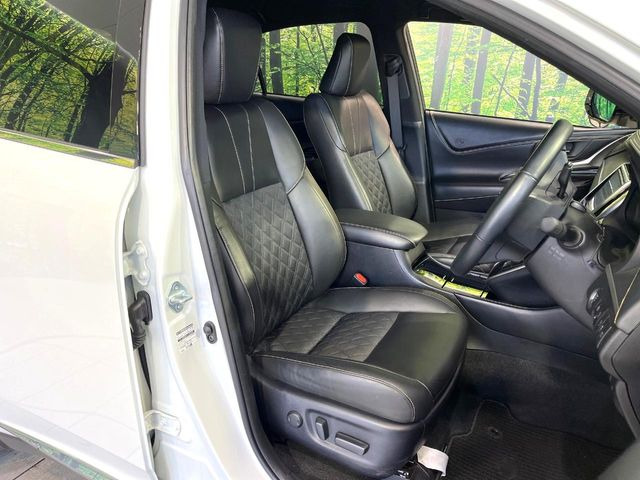 �y���烌�U�[�V�[�g�z����̂ӂ���肪�e�ՂŃ����e�i���X�����ȒP�ȁA�@�\���ɗD��鍇����v���̗p�����㎿�ȃV�[�g�ł��B����S�n���悭�A���������ӂ��S�n�ǂ��ԓ���Ԃ����o���Ă���܂��B