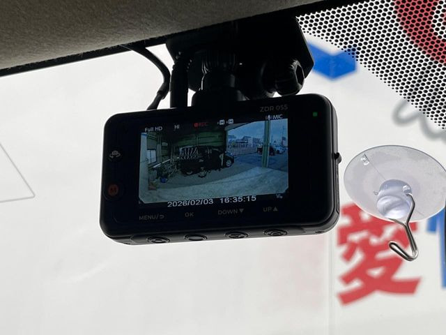 �y�h���C�u���R�[�_�[�z�h���C�u���R�[�_�[����!���s���͂������A������^�]�⎖�̂ɑ��������ہA�f���ŋL�^���A����̃��X�N�ɔ����܂��B���L�^�pSD�J�[�h�͂��q�l�����g�ł��������������K�v������܂��B