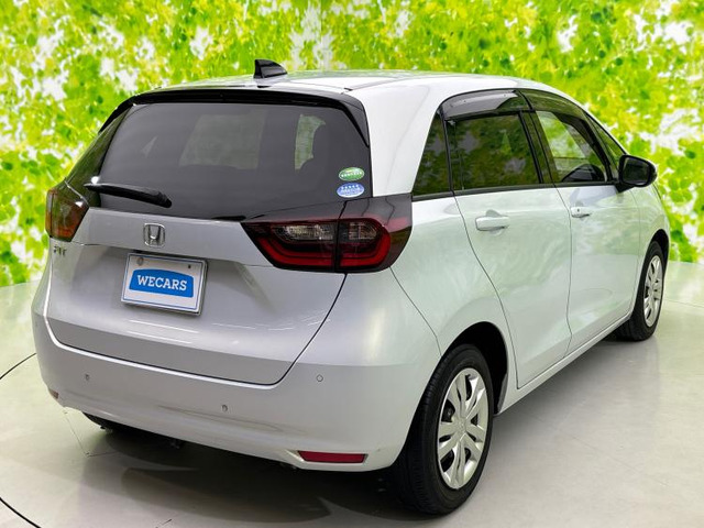 フィット1.3 ホーム