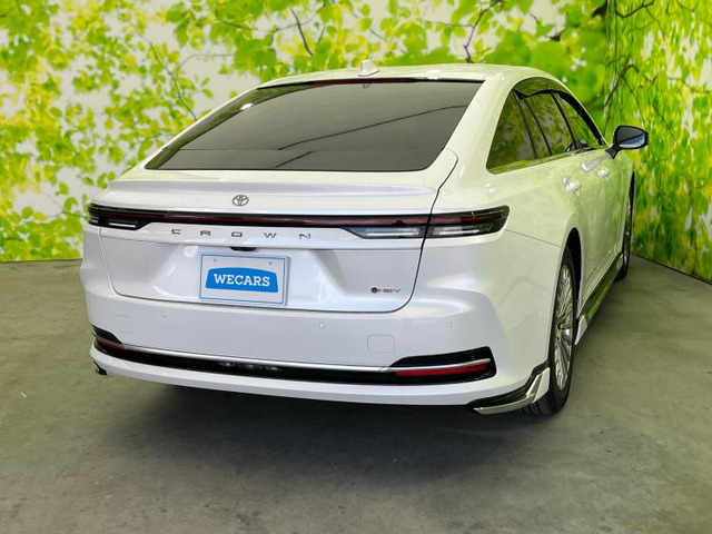 クラウン