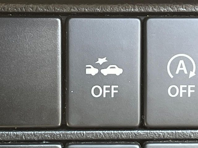 �y�Z�[�t�e�B�T�|�[�g�z���s���ɑO���̎ԗ�����F�����A�Փ˂������Ȏ��͌x��ƃu���[�L�ŏՓˉ���Ɣ�Q�y�����A�V�X�g�B�����S�Ƀh���C�u�����y���݂��������܂��B