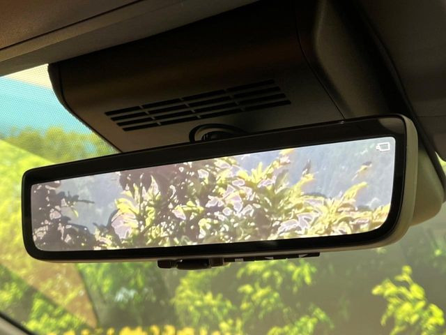 �y�f�W�^���C���i�[�~���[�z��Ȃ̑傫�ȉו��⓯��҂Ō�����m�F���Â炢���ł����S!�J�������B�e�����ԗ�����̉f�������[���~���[���ɕ\���B�N���A�Ȏ��E�ŏ󋵂̊m�F���\�ł�!