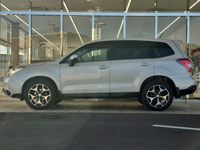 フォレスター2.0i-S アイサイト 4WD