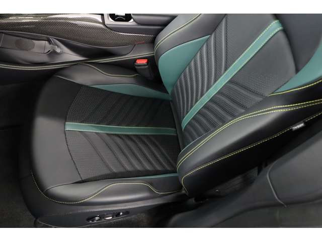 �Z�~�A�j�������U�[�V�[�g�͎��������ɍ����A�����Ԃ̃h���C�u�ł����K���𑹂Ȃ�Ȃ��d���ĂƂȂ��Ă��܂��B