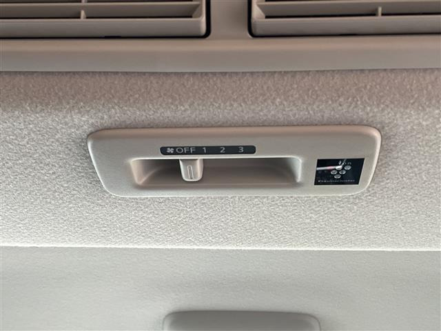 デリカミニT プレミアム