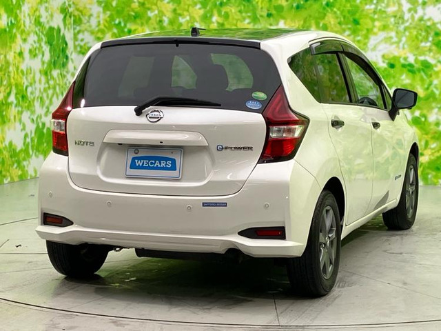 ノート1.2 e-POWER X FOUR ブラックアロー 4WD