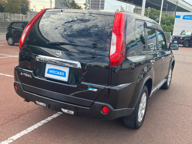 エクストレイル2.0 20GT ディーゼル 4WD