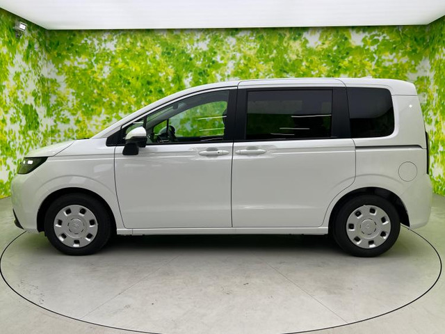 フリード1.5 e:HEV エアー