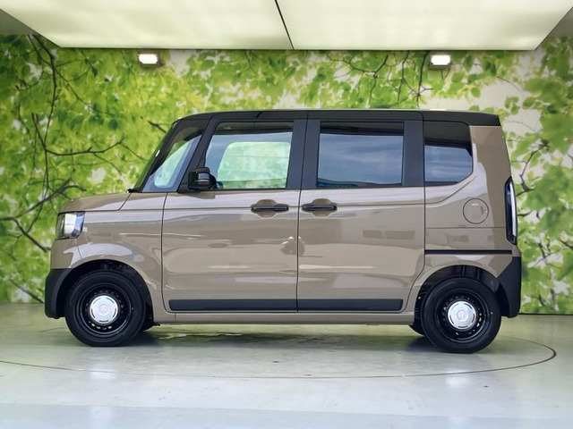 N-BOXジョイ 2トーン