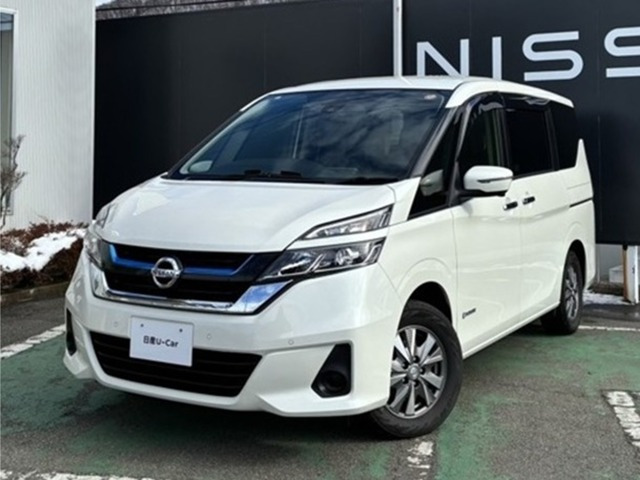 セレナ1.2 e-POWER XV