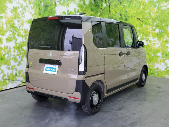 N-BOXジョイ 2トーン