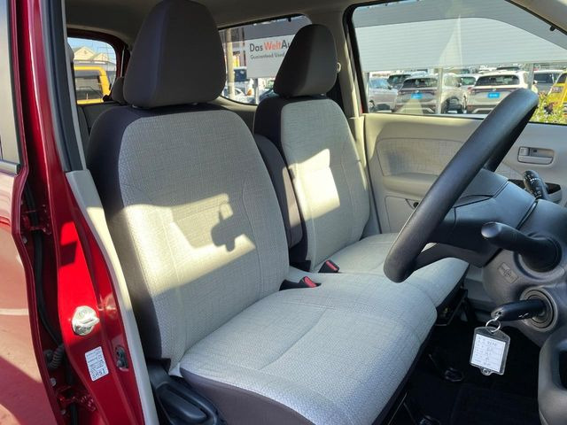 �^�]�ȃV�[�g���͎g�p�������Ȃ��A�ǍD�ȏ�ԂƂȂ��Ă��܂��B���J�Ɏg���Ă������Ƃ��悭�킩��܂��ˁB