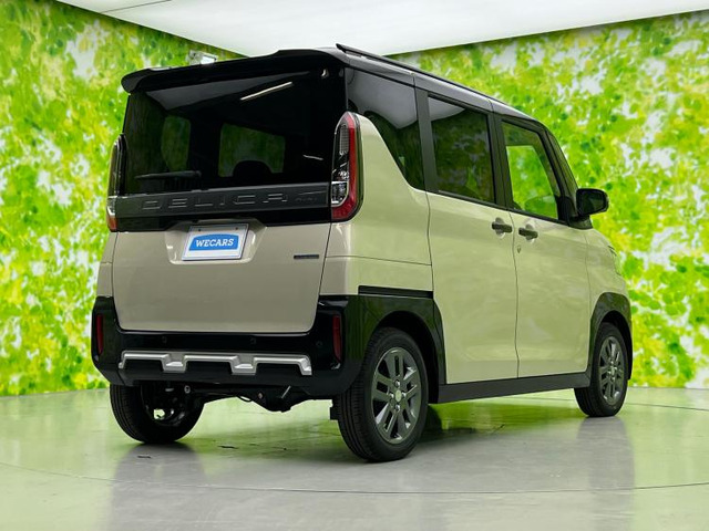 デリカミニG プレミアム リミテッド エディション 4WD