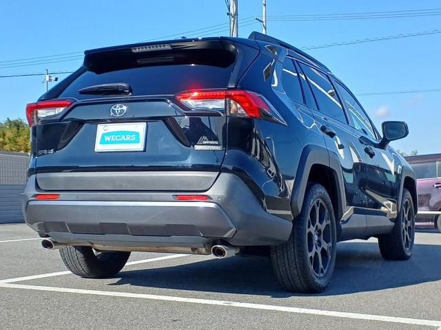 RAV42.0 アドベンチャー オフロードパッケージ 4WD