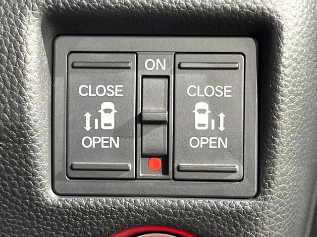 �y�����p���[�X���C�h�h�A�z�X�}�[�g�L�[��^�]�Ȃ̃X�C�b�`�Ō�ȗ����X���C�h�h�A�̊J���\���d��������͂����ăh�A���J����K�v�������A�����Ȃ��q�l�ł��ȒP�ɊJ���߂ł����K�ł���