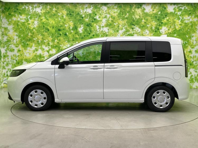 フリード1.5 e:HEV エアー