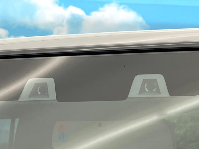 �y�X�Y�L �Z�[�t�e�B�T�|�[�g�z���s���ɑO���̎ԗ�����F�����A�Փ˂������Ȏ��͌x��ƃu���[�L�ŏՓˉ���Ɣ�Q�y�����A�V�X�g�B�����S�Ƀh���C�u�����y���݂��������܂��B