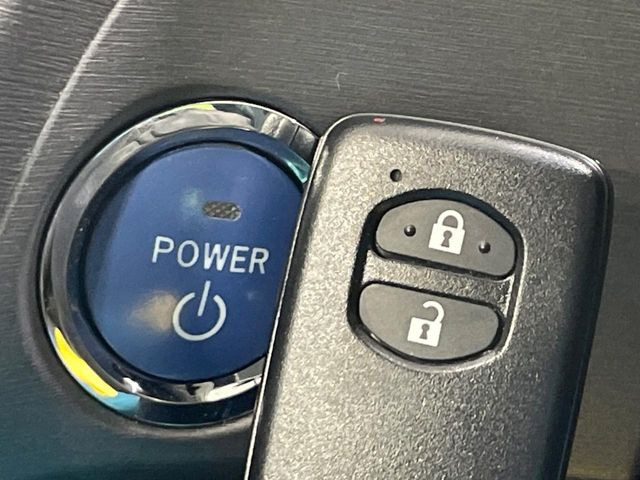 �y�X�}�[�g�L�[�z�J�o����|�P�b�g�ɓ��ꂽ�܂܂ł��h�A�̎{���E�������\�ȃX�}�[�g�L�[�𑕔��B�G���W���̃I���E�I�t�����J�M�����o���K�v����������Ƃ��Ă��֗��ł���