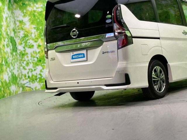 セレナ1.2 e-POWER ハイウェイスターV