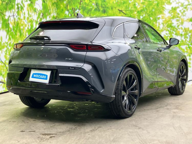 クラウンスポーツ2.5 Z E-Four 4WD