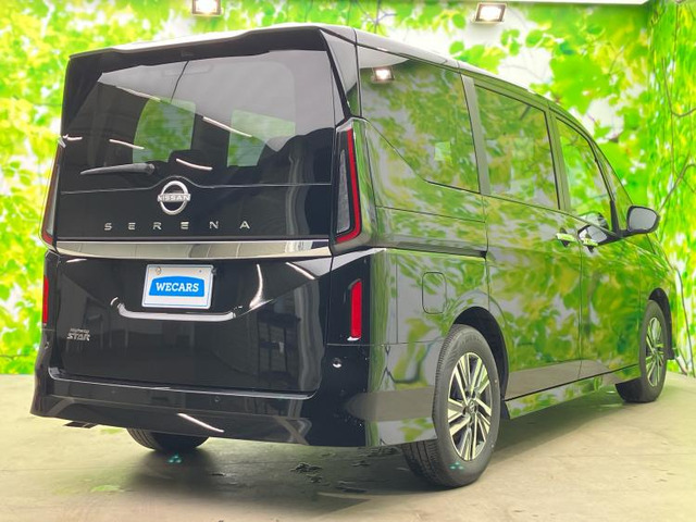 セレナ2.0 ハイウェイスターV