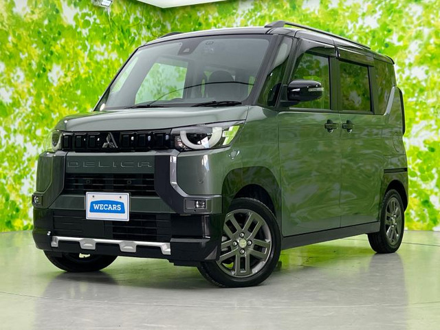 デリカミニT プレミアム 4WD