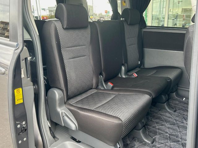 �L�X�Ƃ���2��ڃV�[�g�͋��Z���������A���S�n�����K!�F�B��Ƒ��Ƃ̂��o�����ɂ҂�����ł��B�x�r�[�V�[�g��`���C���h�V�[�g�g�p�������K�ɂ��߂�������������\���ȋ�Ԃ��m�ۂ��Ă��܂��B