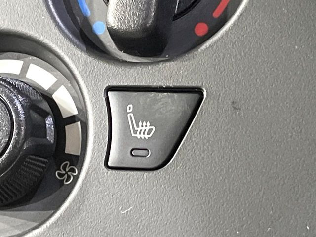 �y�V�[�g�q�[�^�[�z�������ɏd�󂷂�V�[�g�q�[�^�[!�G�A�R����葁�����܂��Ă����̂Ŋ�����̐l�����S�ł��ˁ�G�A�R���̉����͊������邩����A�Ƃ������ɂ����������߂ł��B