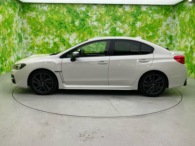 WRXS4 2.0 GT アイサイト 4WD