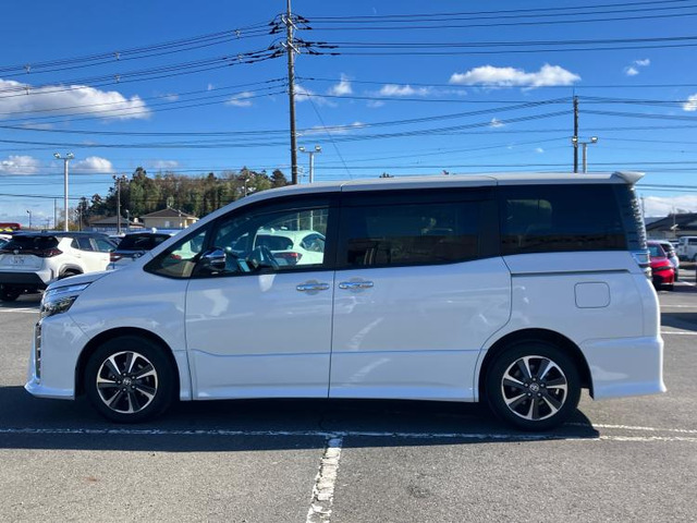 ヴォクシー2.0 ZS 煌II