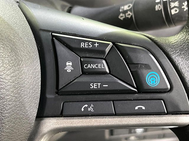 �y�v���p�C���b�g�z�������H�ł̒��������s���y��!!�a�؎��Ə��񑖍s�̃V�[���ŁA�A�N�Z���E�u���[�L�E�X�e�A�����O�������Ő��䂵�A�������^�]�̕��S���y�����Ă���܂���