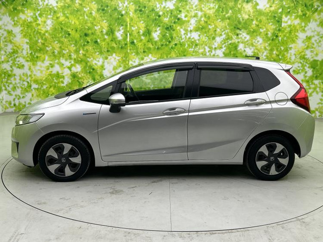 フィット1.5 ハイブリッド Fパッケージ コンフォートエディション