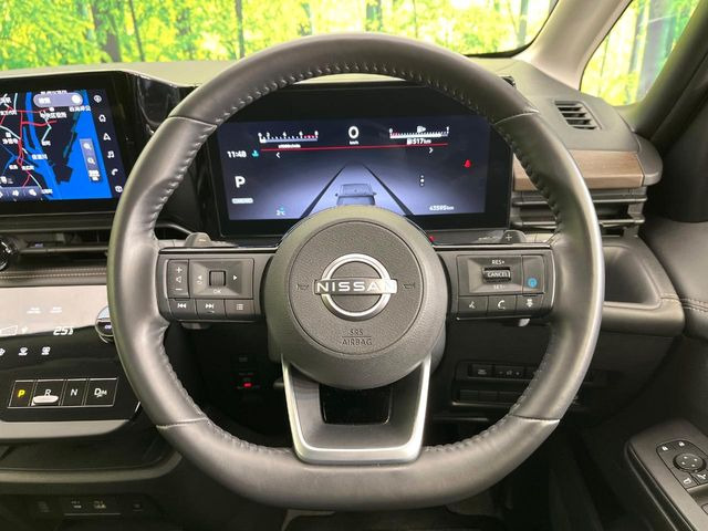 �y�����v�����X�e�A�����O�z�㎿�Ȋv���g�p���邱�ƂŁA��ɂ����������݂ƂĂ��^�]���₷���n���h���ł���