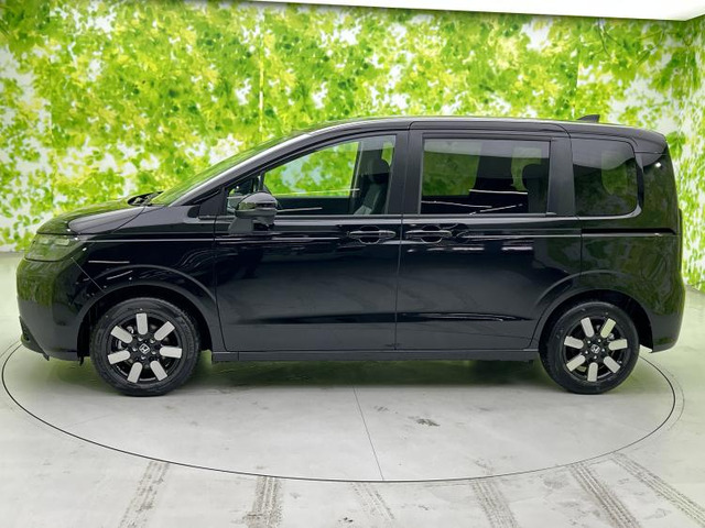 フリード1.5 e:HEV エアー EX